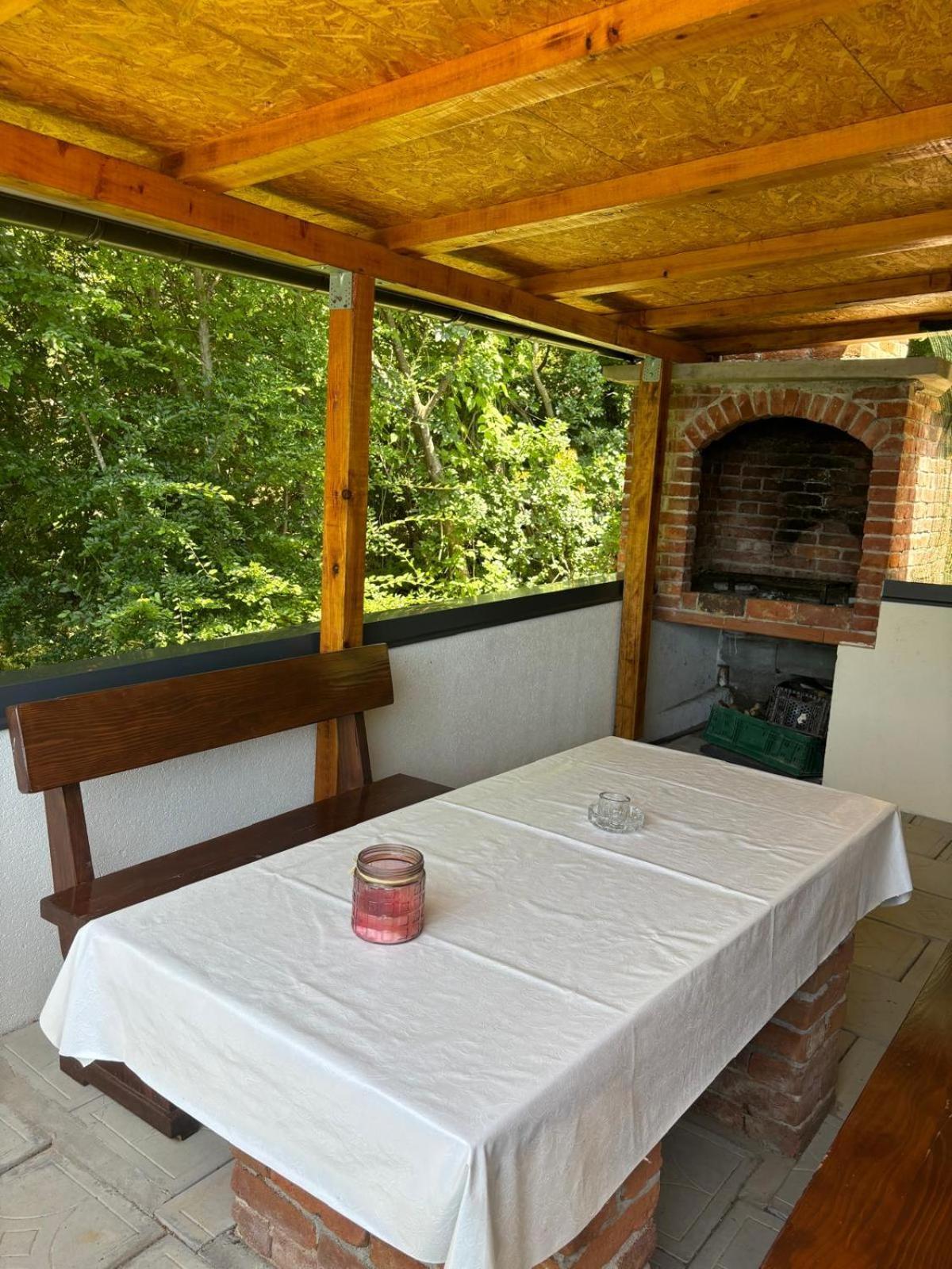 Apartmani Bosnjak Starigrad Paklenica Habitación foto