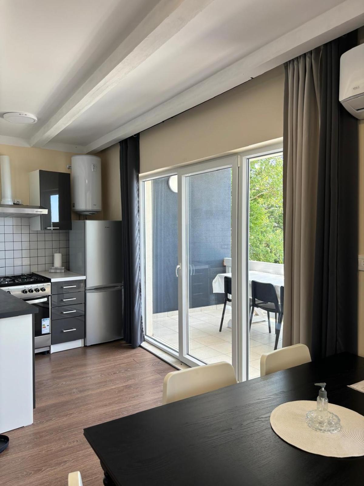 Apartmani Bosnjak Starigrad Paklenica Habitación foto