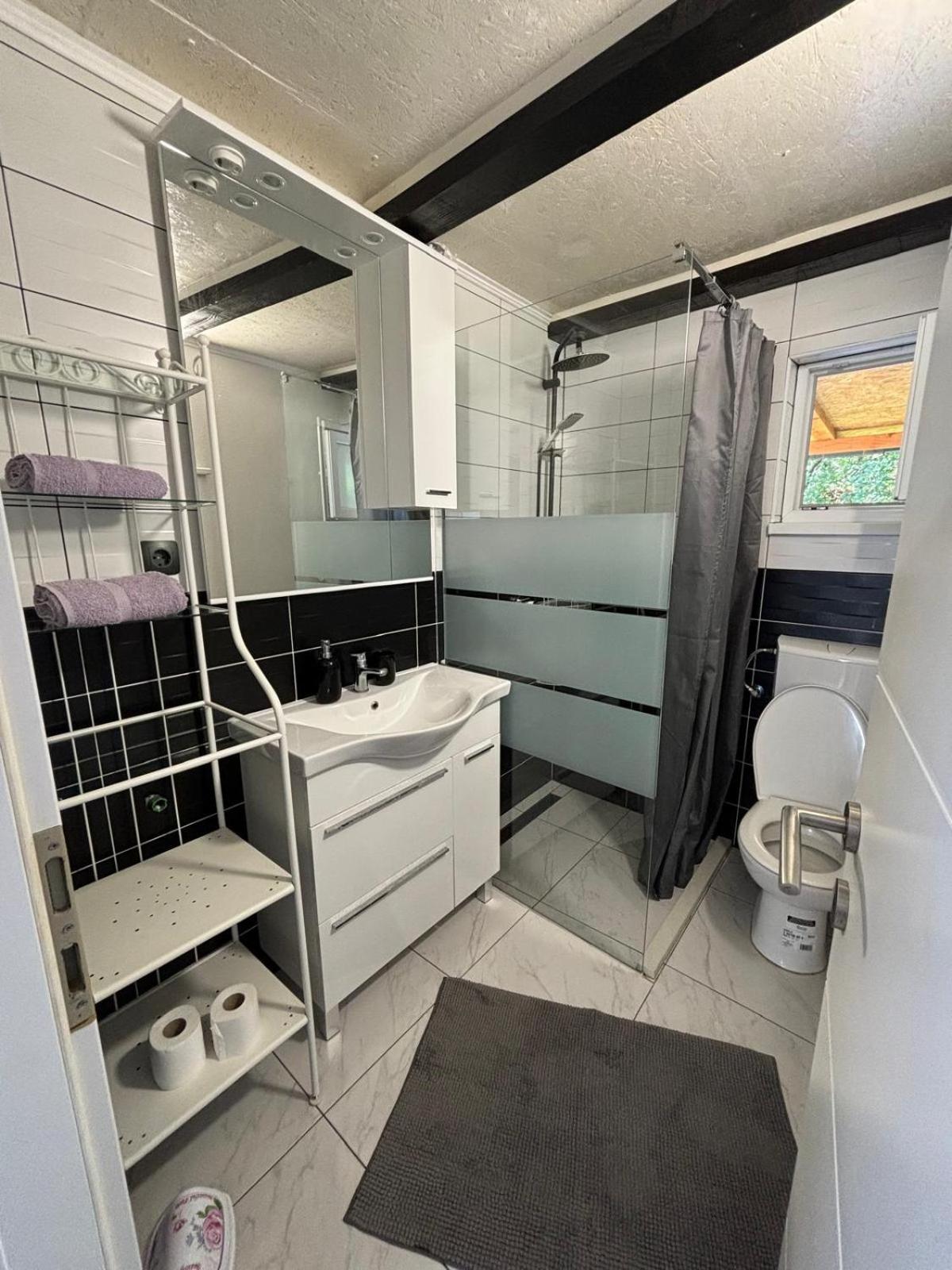 Apartmani Bosnjak Starigrad Paklenica Habitación foto