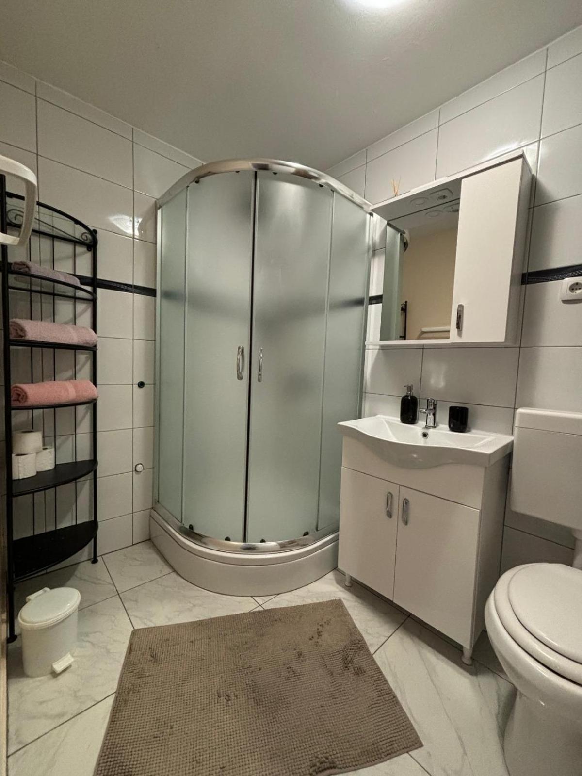Apartmani Bosnjak Starigrad Paklenica Habitación foto