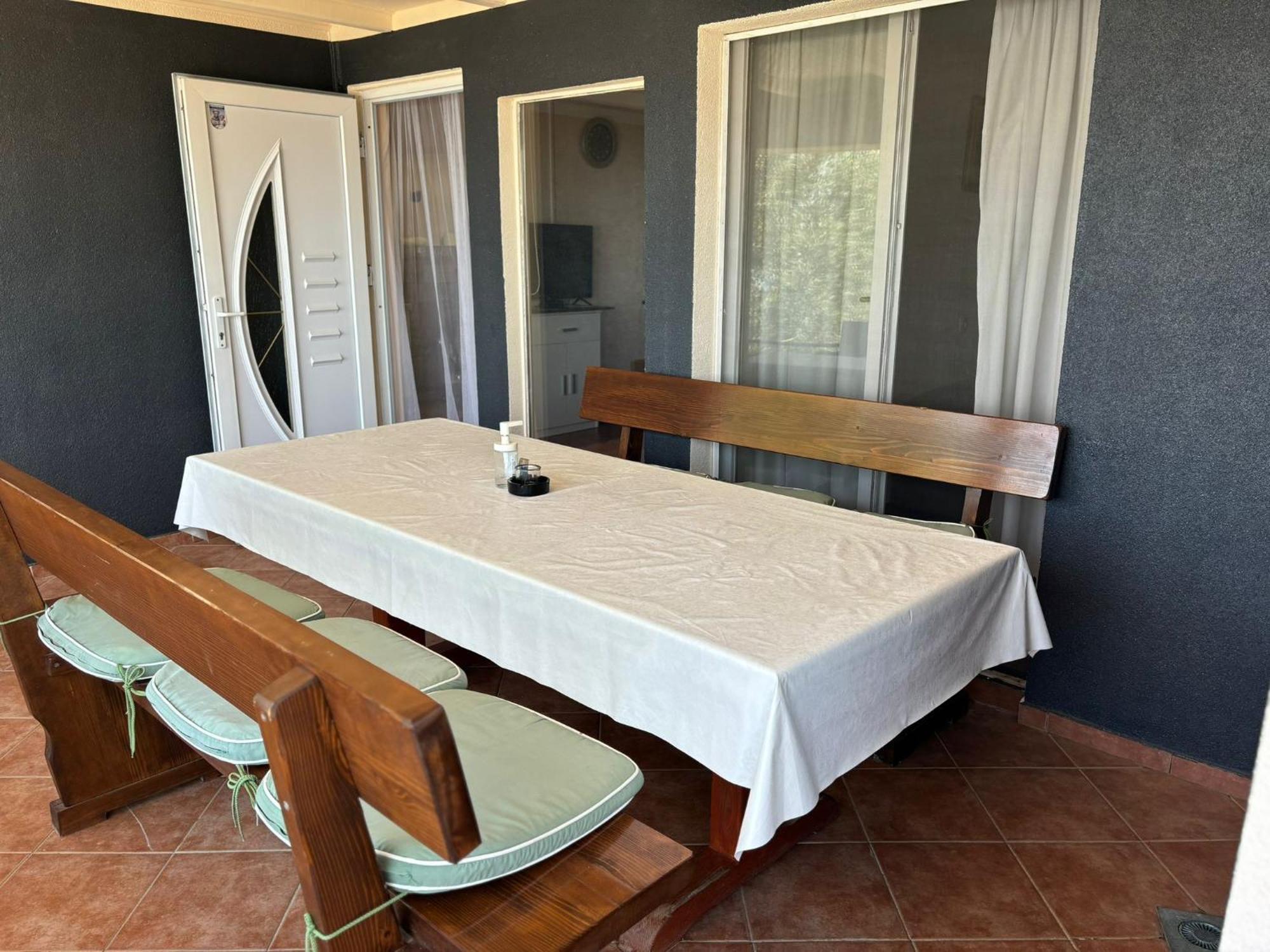 Apartmani Bosnjak Starigrad Paklenica Habitación foto